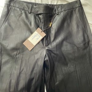 GUCCI BLACK LEATHER PANTS (BRAND NEW)
